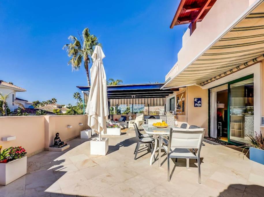 107-exclusive With Pool, Elviria, *